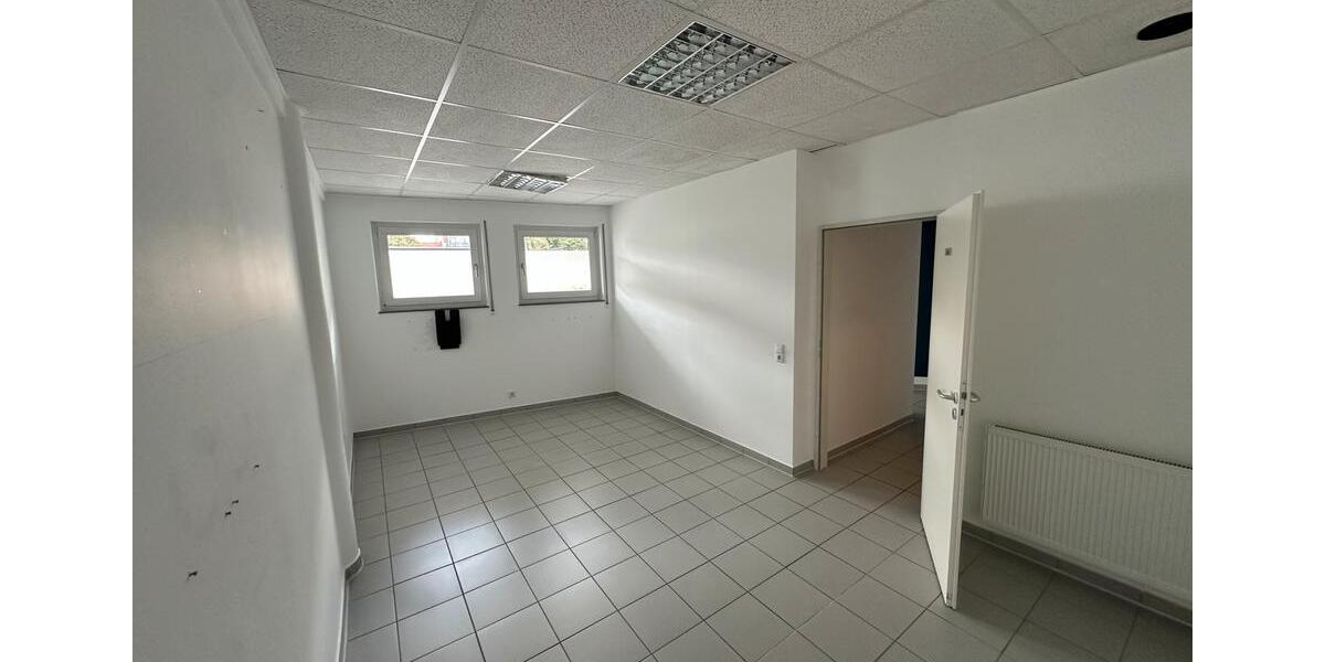 Gewerbeobjekt Wermelskirchen - 900&euro; | Angebot:25736519