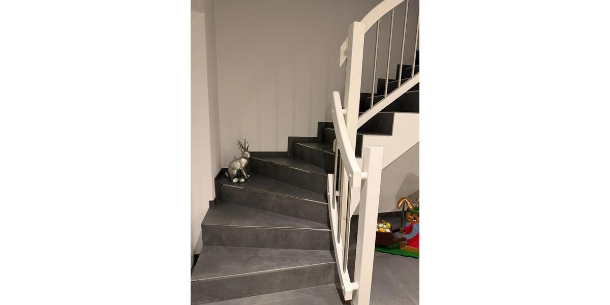 Dachgeschoßwohnung Brachttal - 3 Zimmer, 90 m&sup2;, 630&euro; | Angebot:24893205