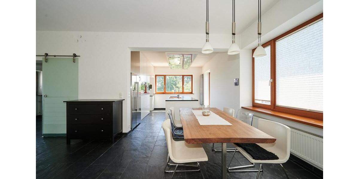 Einfamilienhaus Mariaposching - 7 Zimmer, 471 m&sup2;, 2.800&euro; | Angebot:23794906