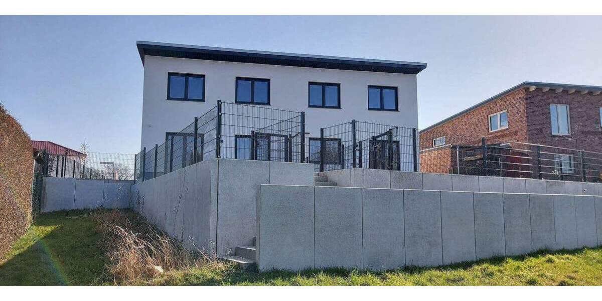 Etagenwohnung Stralsund Andershof - 5 Zimmer, 127 m&sup2;, 1.650&euro; | Angebot:24834494