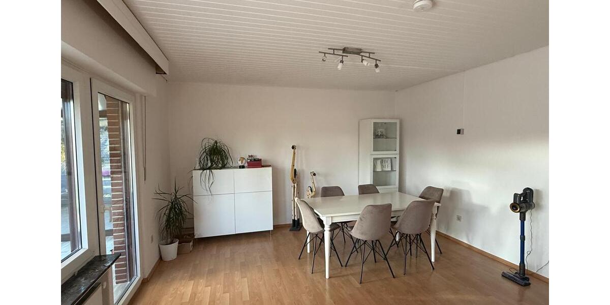 Dachgeschoßwohnung Hude (Oldenburg) - 3 Zimmer, 95 m&sup2;, 825&euro; | Angebot:25239144