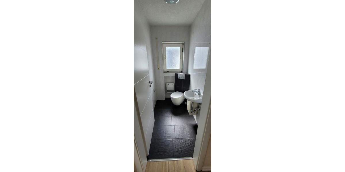 Etagenwohnung Bretten-Diedelsheim Diedelsheim - 3 Zimmer, 102 m&sup2;, 1.070&euro; | Angebot:25073127