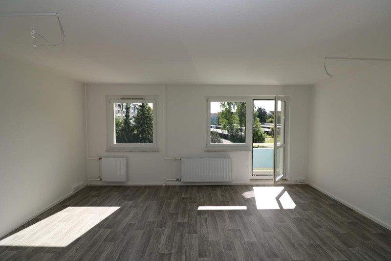 Etagenwohnung Freiberg Freiberg West - 3 Zimmer, 68 m&sup2;, 439&euro; | Angebot:25899901