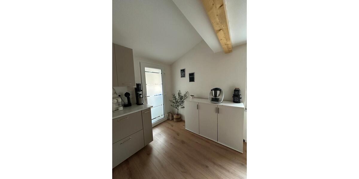 Dachgeschoßwohnung Neustadt an der Weinstraße Diedesfeld - 3 Zimmer, 60 m&sup2;, 1.220&euro; | Angebot:25945452
