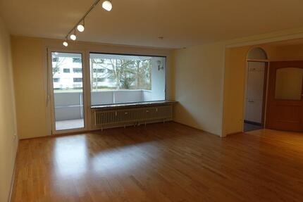 Wohnung Fürstenfeldbruck - 3 Zimmer, 87 m&sup2;, 1.680&euro; | Angebot:25151889