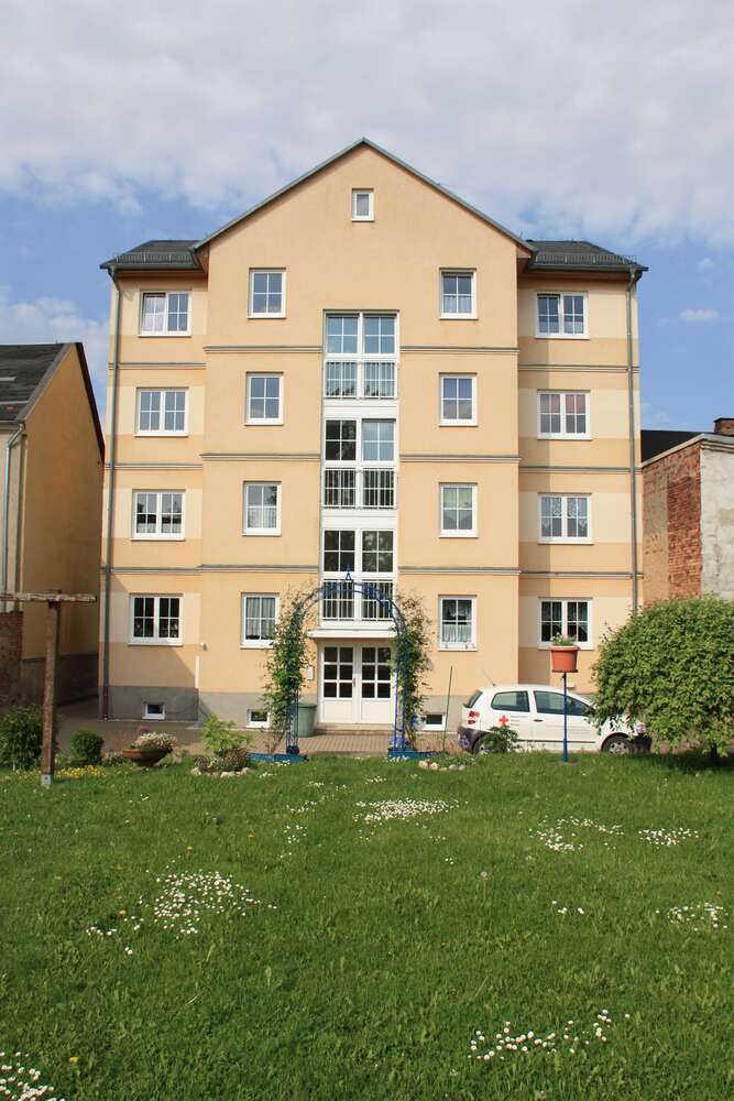 Wohnung zum Mieten in Hohenleuben 282,90 € 55.58 m²