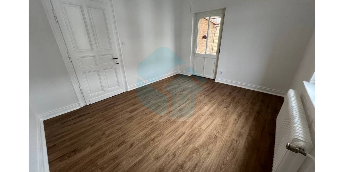 Etagenwohnung Friedberg (Hessen) Friedberg - 5 Zimmer, 170 m&sup2;, 1.250&euro; | Angebot:22950422