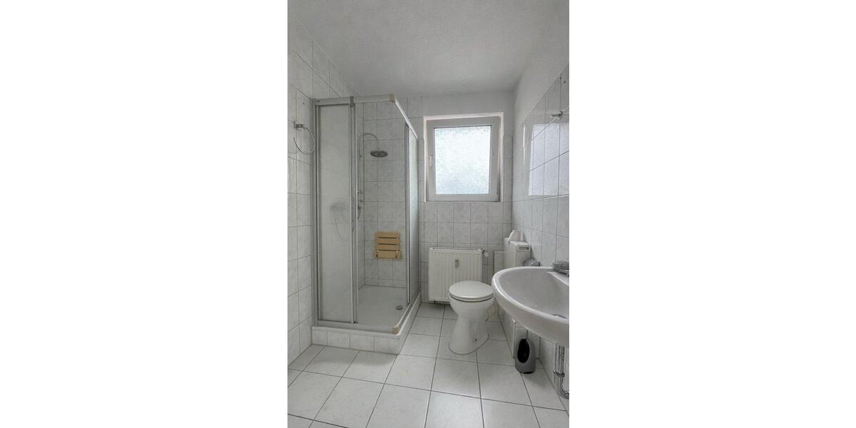 Etagenwohnung Duisburg Essenberg - 3 Zimmer, 87 m&sup2;, 750&euro; | Angebot:26045492