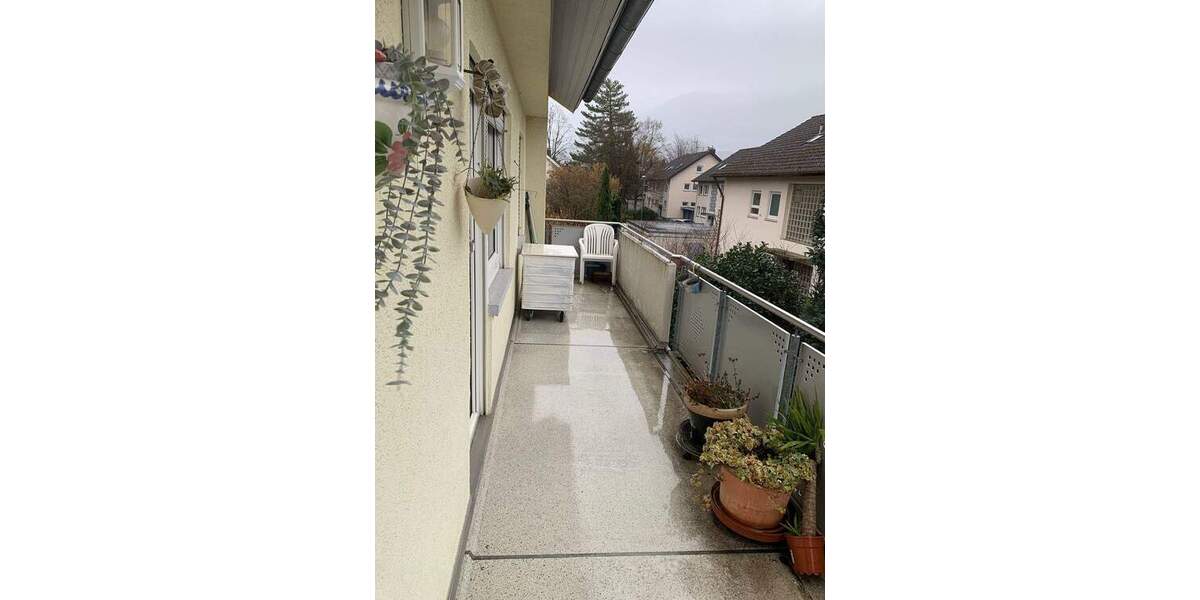 Etagenwohnung Freiburg im Breisgau St. Georgen - 4 Zimmer, 95 m&sup2;, 1.495&euro; | Angebot:25248837