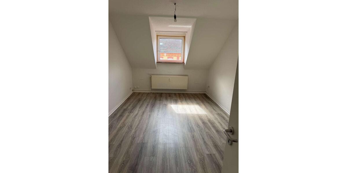 Etagenwohnung Gelsenkirchen - 3 Zimmer, 72 m&sup2;, 430&euro; | Angebot:23226683