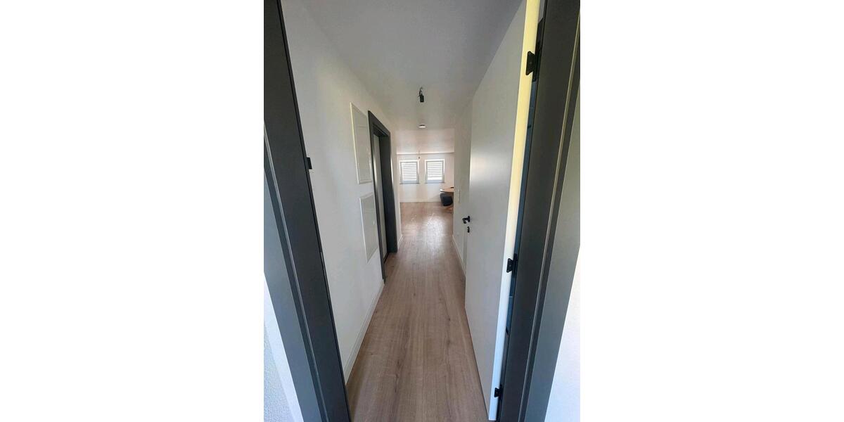 Dachgeschoßwohnung Mühlacker - 2 Zimmer, 55 m&sup2;, 1.000&euro; | Angebot:26522940