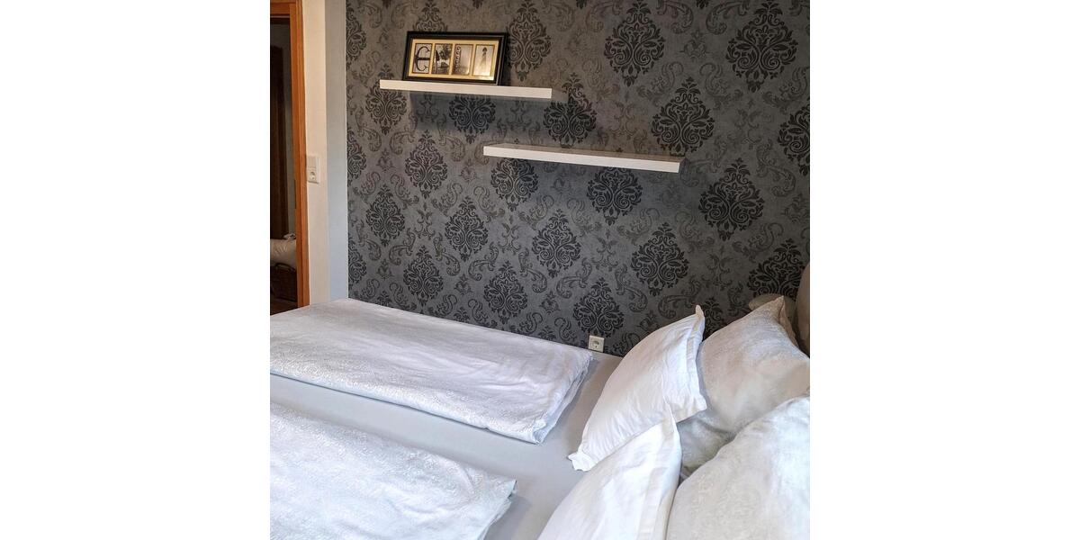 Wohnen auf Zeit Hallerndorf - 2 Zimmer, 55 m&sup2;, 75&euro; | Angebot:24753129