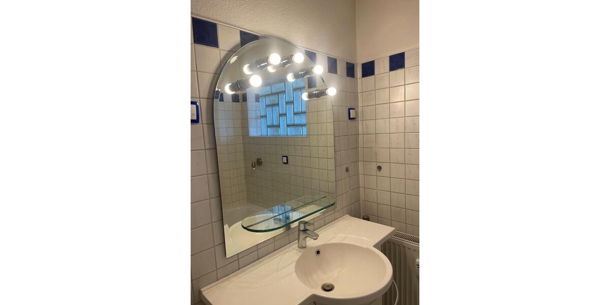 Etagenwohnung Kronshagen - 2 Zimmer, 70 m&sup2;, 950&euro; | Angebot:26698428