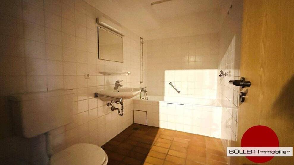 Klein! Fein! Mein! 1-Zi. Apartment mit Balkon direkt an der Hallerwiese!