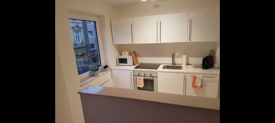 Wohnen auf Zeit Düsseldorf Stadtbezirk 3 - 2.5 Zimmer, 50 m&sup2;, 1.290&euro; | Angebot:24843226