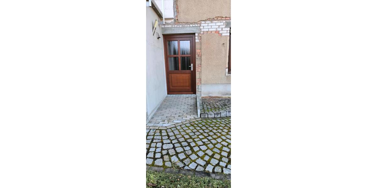 Erdgeschoßwohnung Stadtroda - 2 Zimmer, 69 m&sup2;, 459&euro; | Angebot:24826873