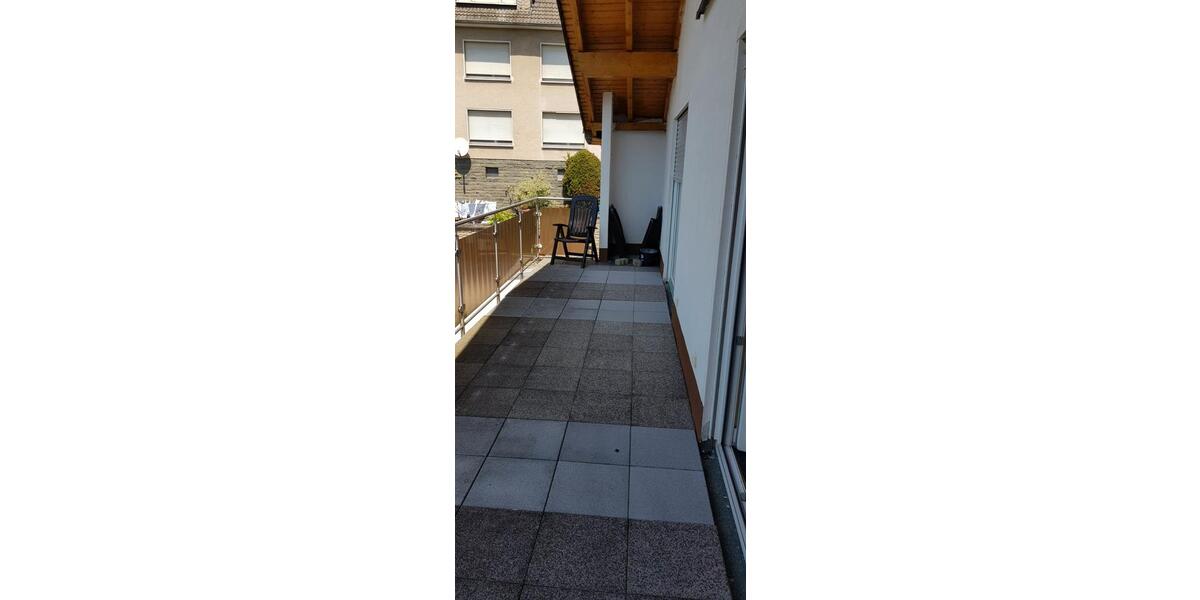 Dachgeschoßwohnung Werdohl - 4 Zimmer, 98 m&sup2;, 600&euro; | Angebot:26148087