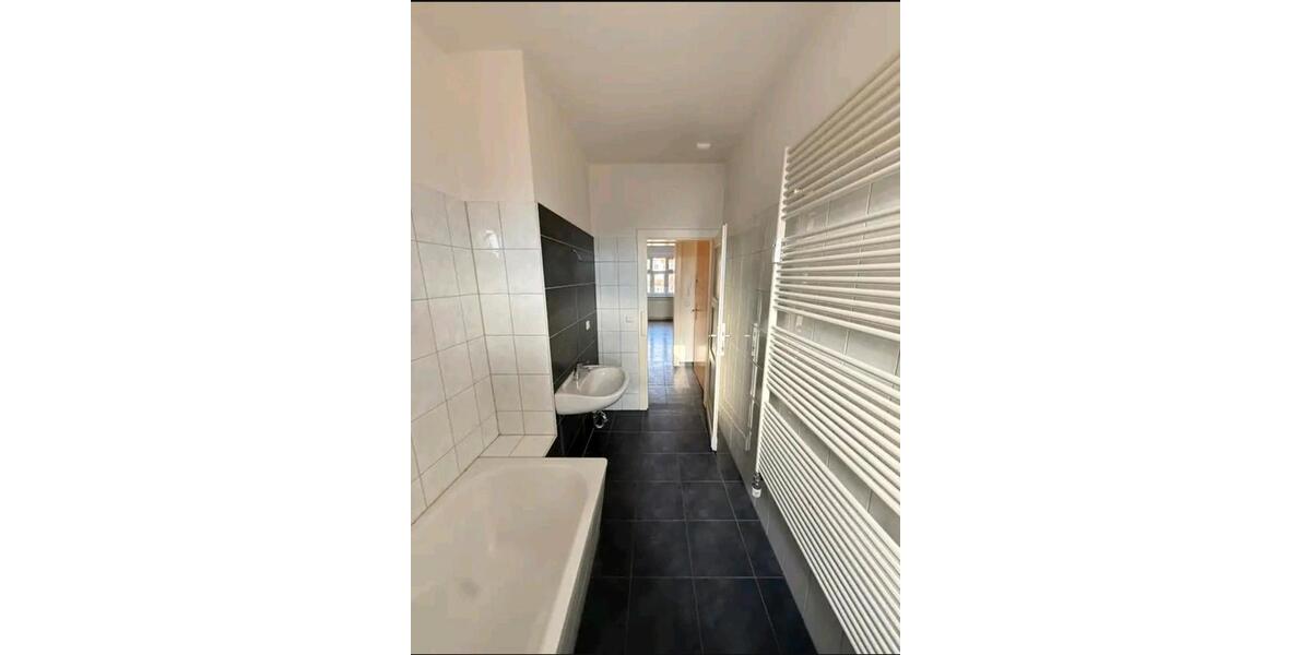 Etagenwohnung Forst (Lausitz) - 3 Zimmer, 76 m&sup2;, 730&euro; | Angebot:26001734