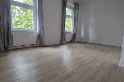 Helle 2-Raum Wohnung mit Charme