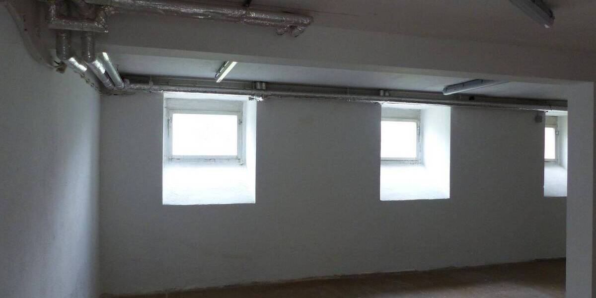 Gewerbeobjekt Oschatz - 180&euro; | Angebot:25729428