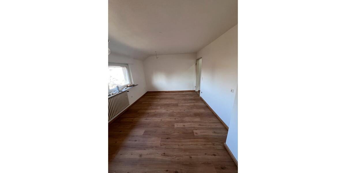 Etagenwohnung Mannheim Sandhofen - 2 Zimmer, 55 m&sup2;, 1.120&euro; | Angebot:26464802