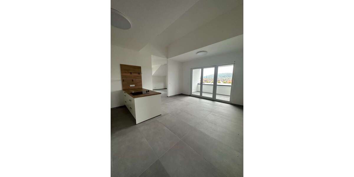 Etagenwohnung Erlenbach am Main Erlenbach - 5 Zimmer, 139 m&sup2;, 1.900&euro; | Angebot:26425245