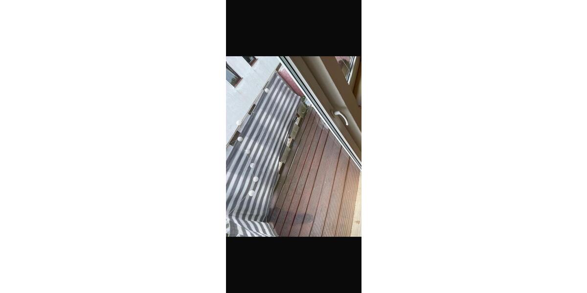 Dachgeschoßwohnung Ritterhude - 2 Zimmer, 80 m&sup2;, 750&euro; | Angebot:26565999