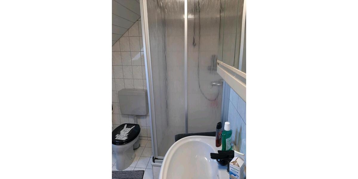 Dachgeschoßwohnung Kreuztal - 2 Zimmer, 60 m&sup2;, 430&euro; | Angebot:26413479