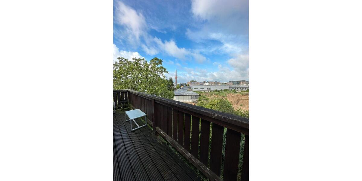 Dachgeschoßwohnung Kleve - 1 Zimmer, 15 m&sup2;, 380&euro; | Angebot:25988638