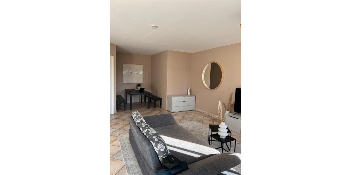 Wohnen auf Zeit Künzell - 3 Zimmer, 95 m&sup2;, 1.340&euro; | Angebot:26241573