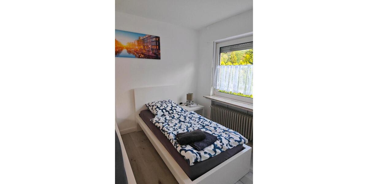 Wohnen auf Zeit Kreuztal - 3 Zimmer, 140 m&sup2;, 3.500&euro; | Angebot:25299758