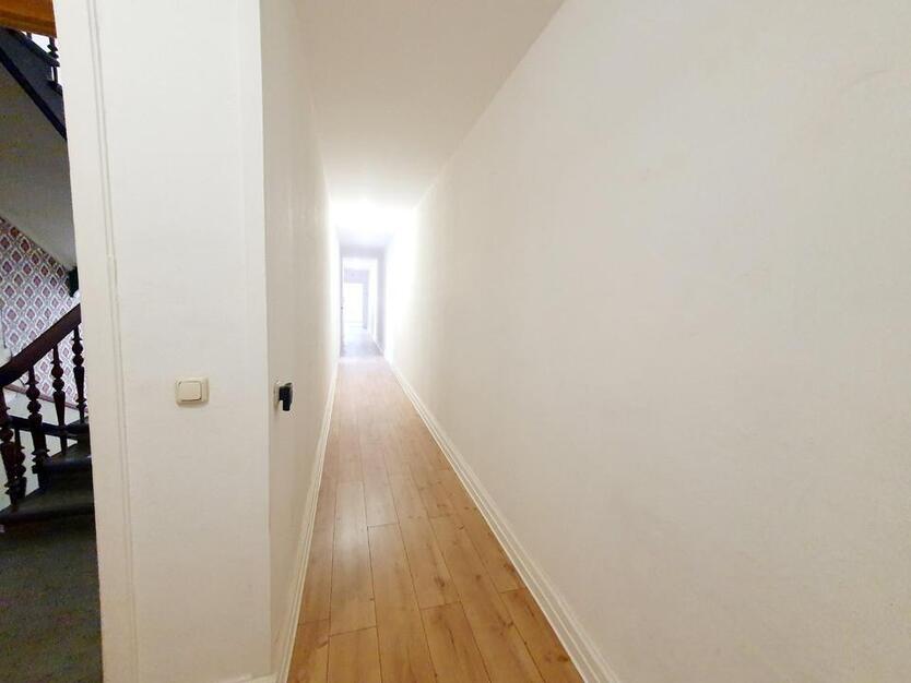 4- ZKB Wohnung mit Balkon und Einbauküche in zentraler Lage von 66111 Saarbrücken