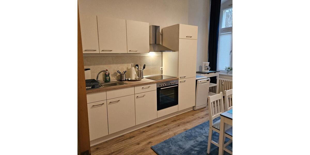 Hochparterre Frankfurt (Oder) - 1 Zimmer, 75 m&sup2;, 1.200&euro; | Angebot:26112834