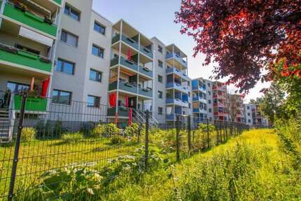 Wohnung zum Mieten in Halle (Saale) 823 € 109.68 m²