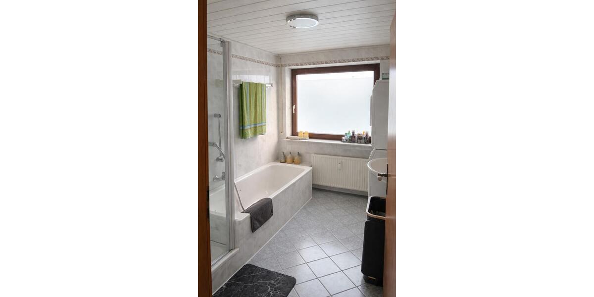 Wohnen auf Zeit Laupheim - 3.5 Zimmer, 96 m&sup2;, 470&euro; | Angebot:25782894