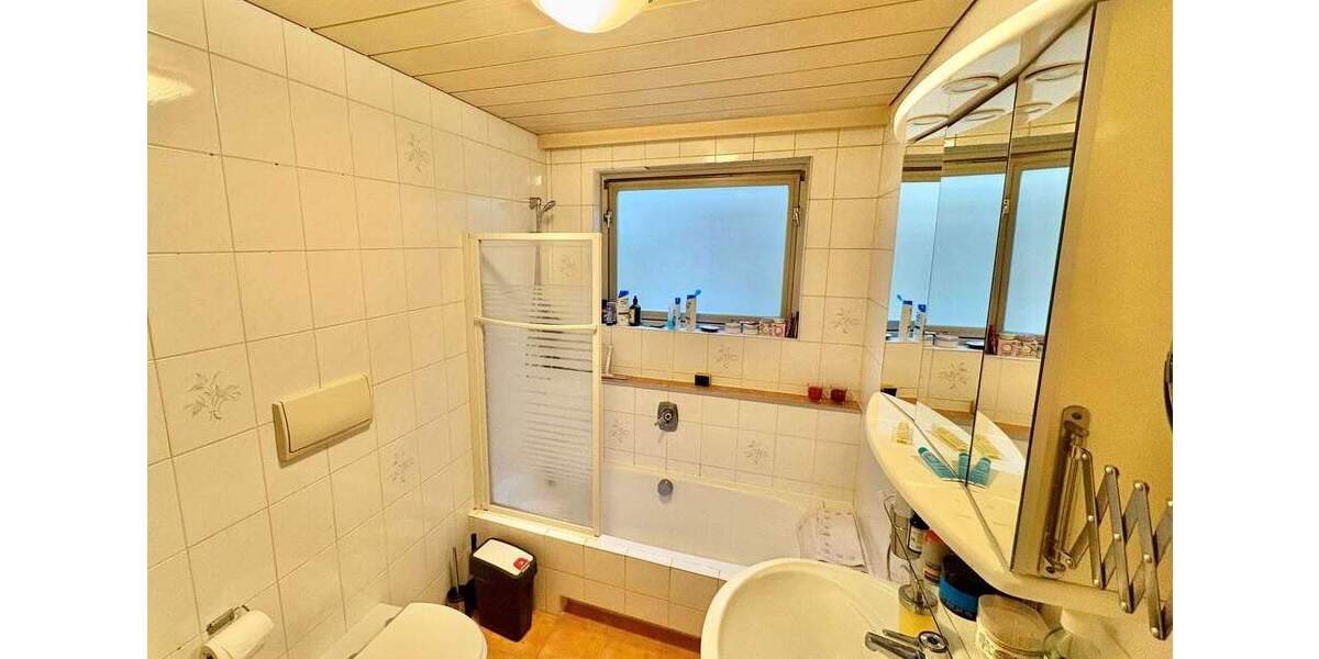 Etagenwohnung Deggendorf - 2 Zimmer, 72 m&sup2;, 720&euro; | Angebot:25674294