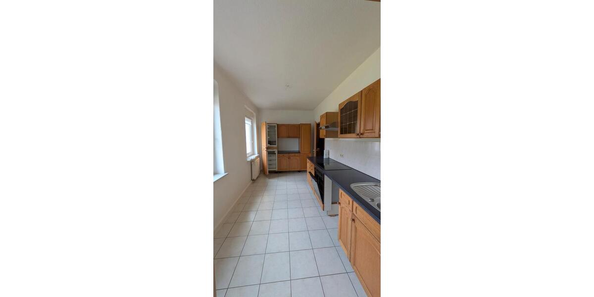 Erdgeschoßwohnung Braunsbedra - 1 Zimmer, 39 m&sup2;, 200&euro; | Angebot:26279624