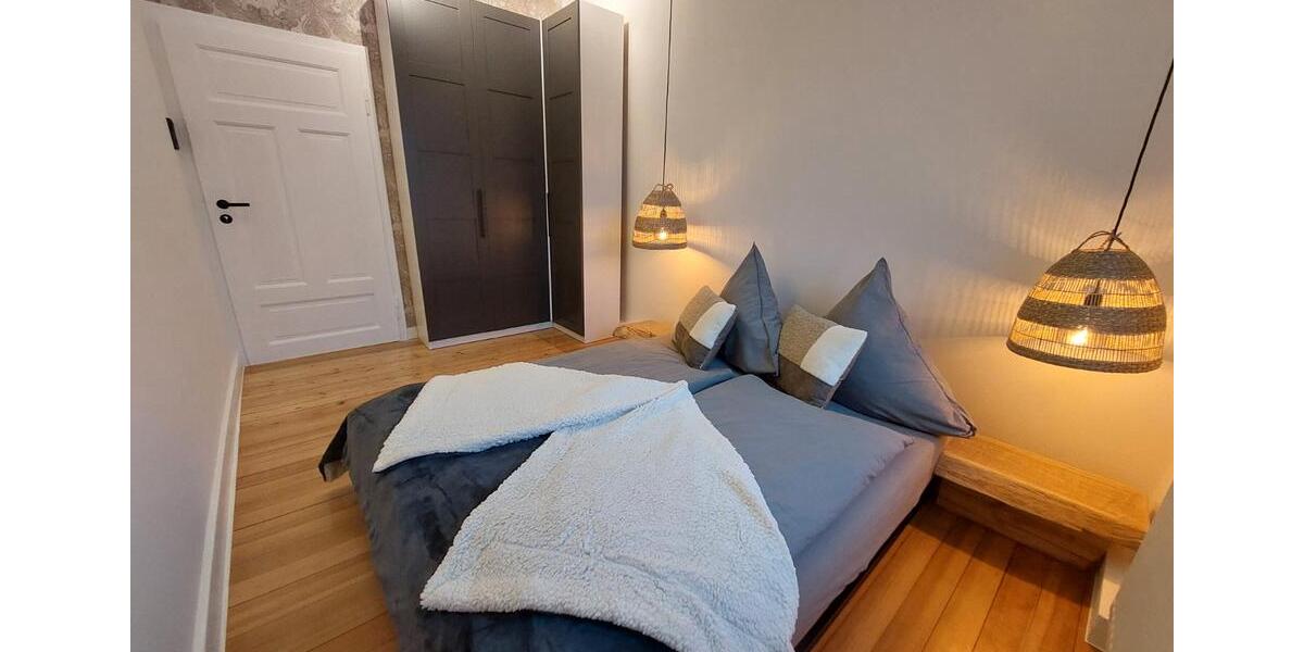 Wohnen auf Zeit Kaiserslautern Betzenberg - 6 Zimmer, 130 m&sup2;, 600&euro; | Angebot:26030113