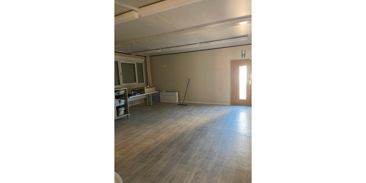 Gewerbeobjekt Bad Dürrenberg - 1.300&euro; | Angebot:26342325