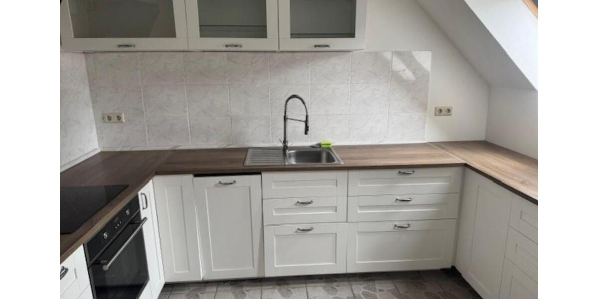 Dachgeschoßwohnung Ludwigsfelde - 3 Zimmer, 96 m&sup2;, 1.728&euro; | Angebot:21173589