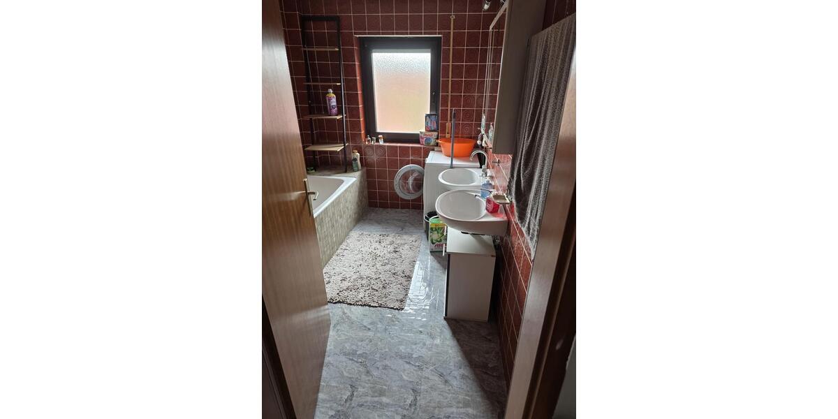Etagenwohnung Meßstetten - 4 Zimmer, 100 m&sup2;, 700&euro; | Angebot:26607167