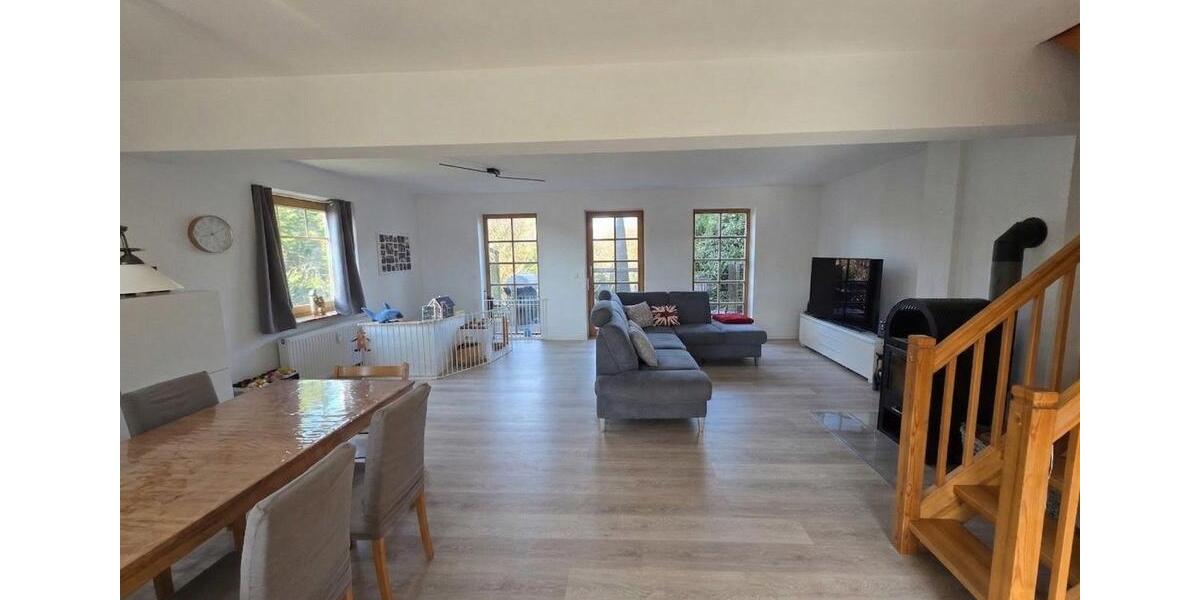 Etagenwohnung Bad Doberan - 4 Zimmer, 100 m&sup2;, 1.200&euro; | Angebot:25925314