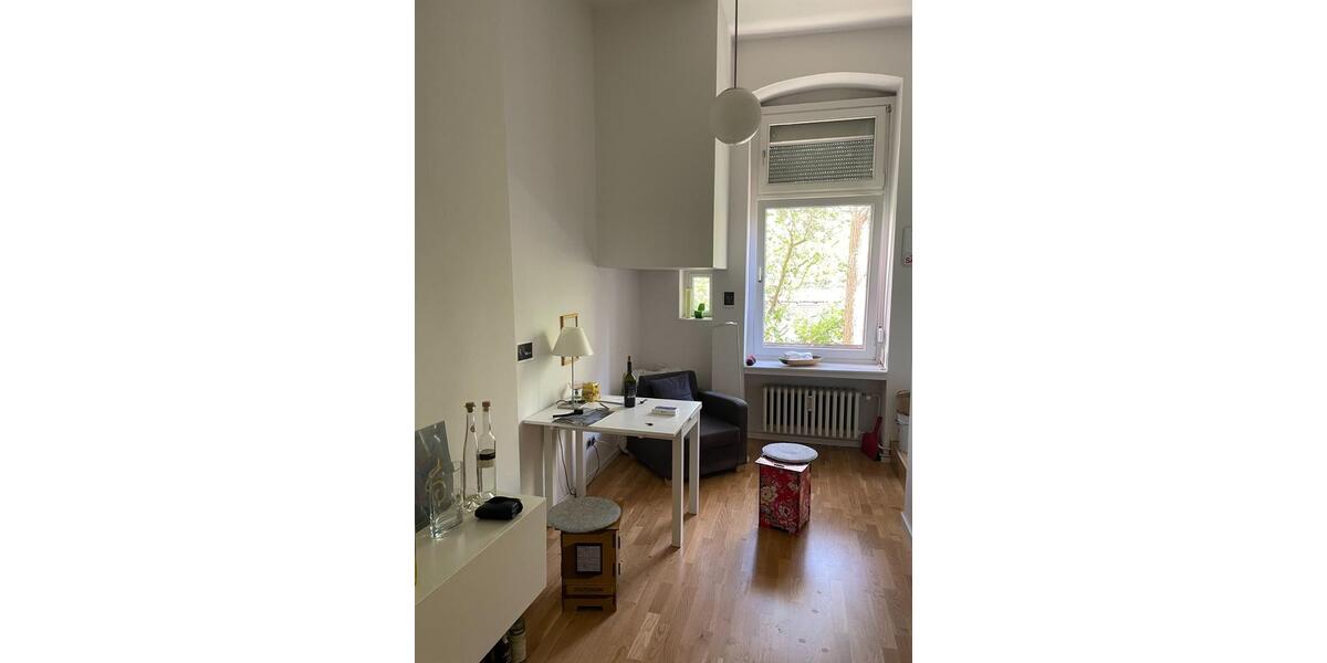 Anspruchsvoll möblierte Studiowohnung im Grunewald (temporär zu v 1 zimmer