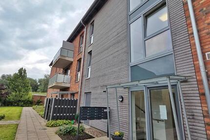 Wohnung Stade Bützfleth - 3 Zimmer, 80 m&sup2;, 833&euro; | Angebot:25988178