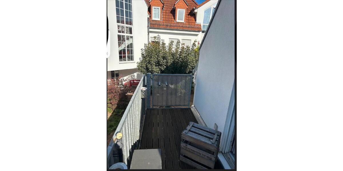 Dachgeschoßwohnung Hochheim am Main - 2 Zimmer, 72 m&sup2;, 870&euro; | Angebot:26232513