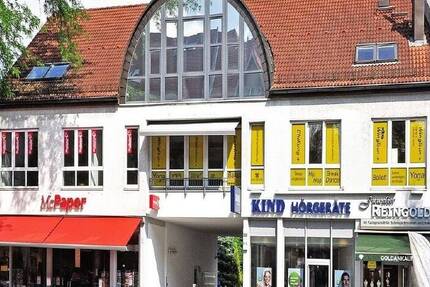 Tiefgaragenstellplatz in der Clayallee zimmer