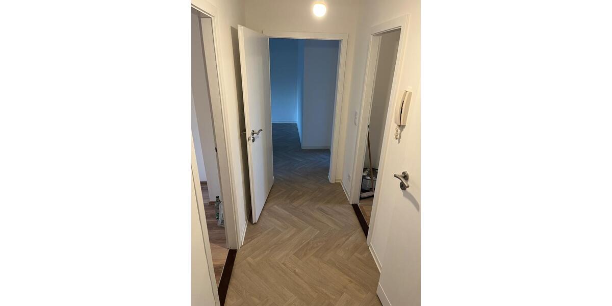 Erdgeschoßwohnung Weißenfels - 3 Zimmer, 61 m&sup2;, 390&euro; | Angebot:26311537