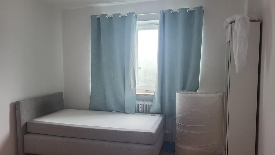 Etagenwohnung Neumünster - 1 Zimmer, 15 m&sup2;, 310&euro; | Angebot:24715468