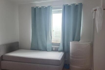 Wohnung Neumünster - 1 Zimmer, 15 m&sup2;, 310&euro; | Angebot:24715468