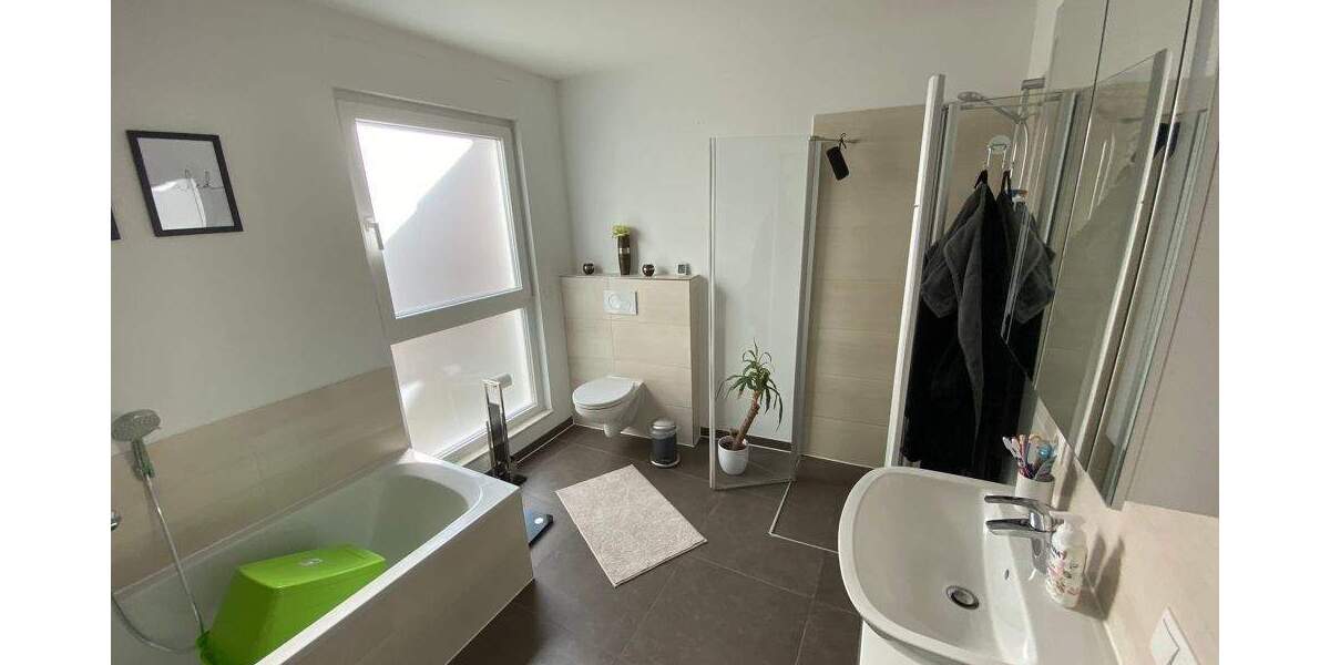 Etagenwohnung Bassum - 3 Zimmer, 94 m&sup2;, 900&euro; | Angebot:25689082